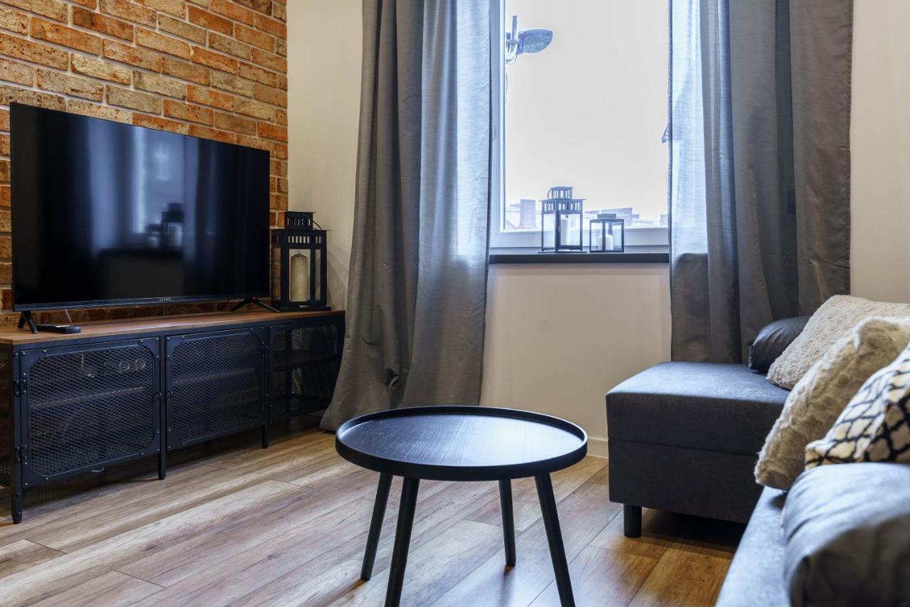 Loftowy Apartament W Sercu Slaska Ruda Slaska Dış mekan fotoğraf