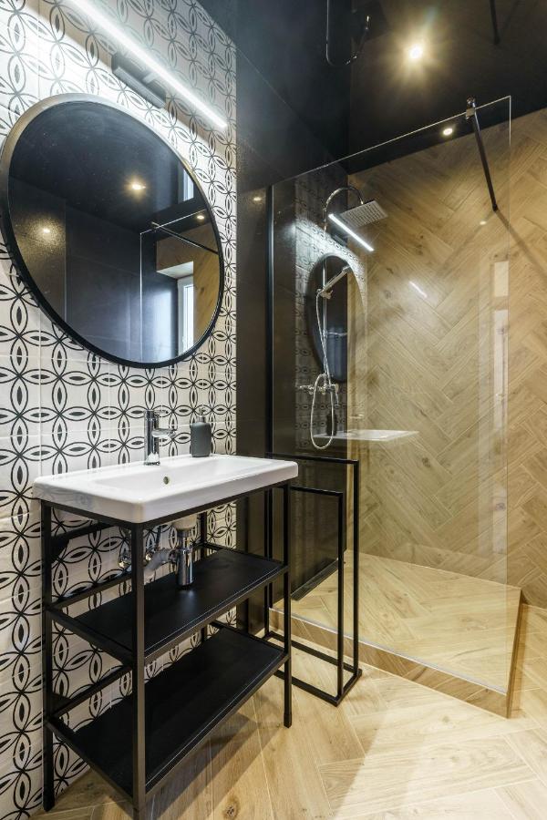 Loftowy Apartament W Sercu Slaska Ruda Slaska Dış mekan fotoğraf