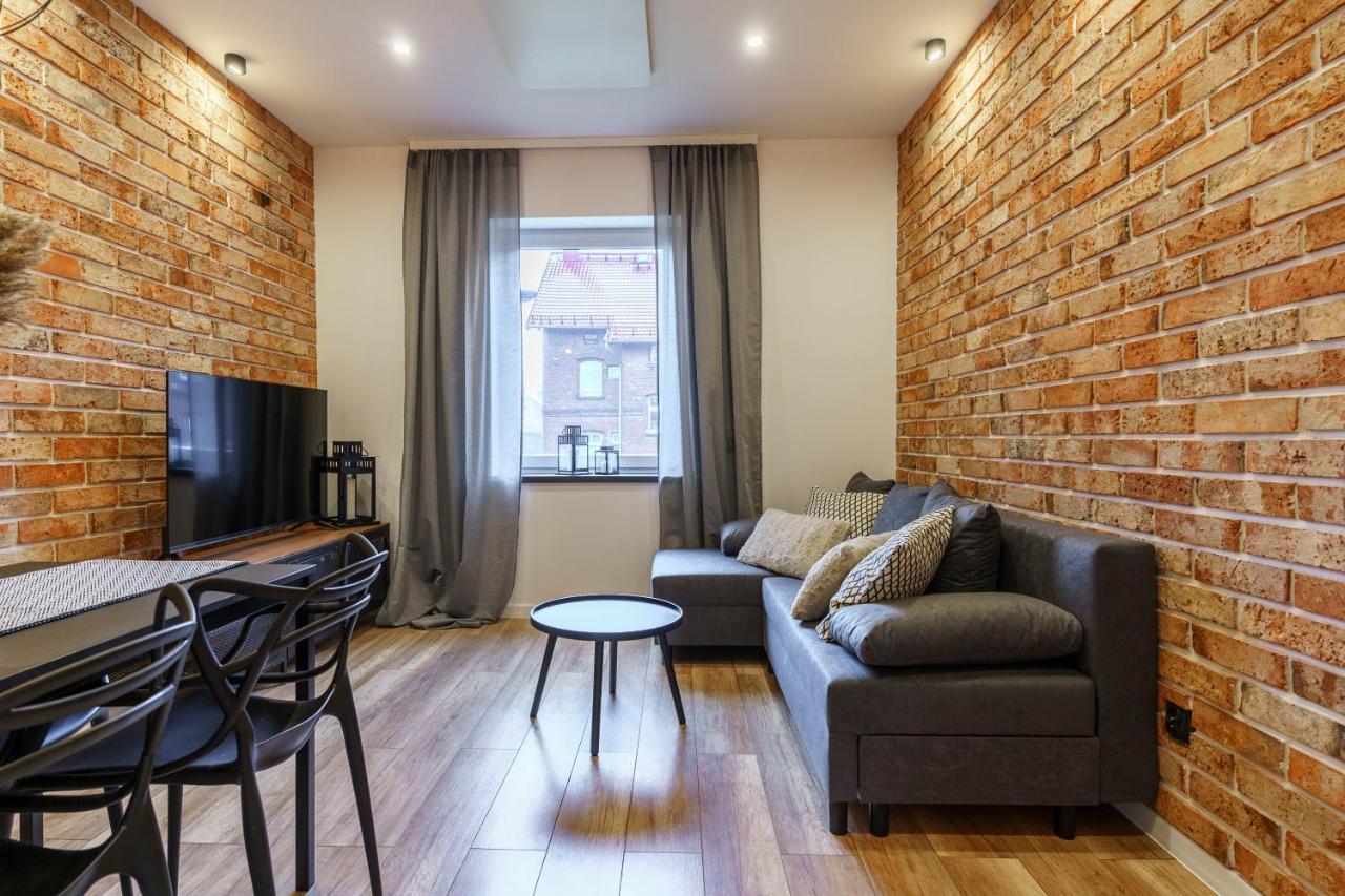 Loftowy Apartament W Sercu Slaska Ruda Slaska Dış mekan fotoğraf