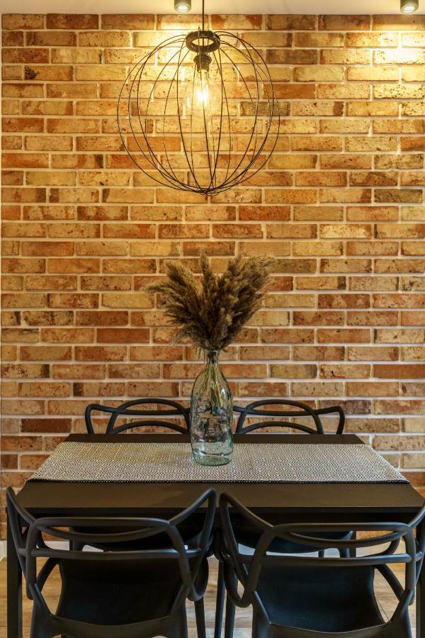 Loftowy Apartament W Sercu Slaska Ruda Slaska Dış mekan fotoğraf